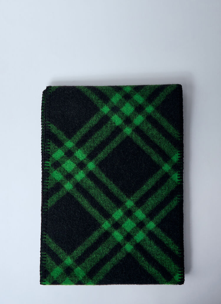 Burberry Check Wool Scarf Green bur0159024